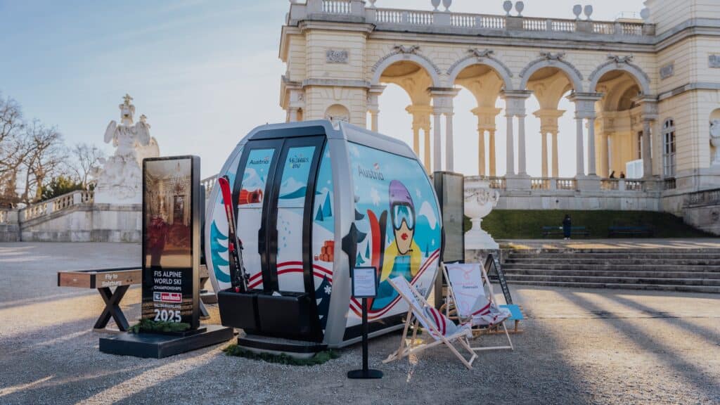 Online-Voting »Dafür leben wir« Pop-up-Gondel – Österreich Werbung