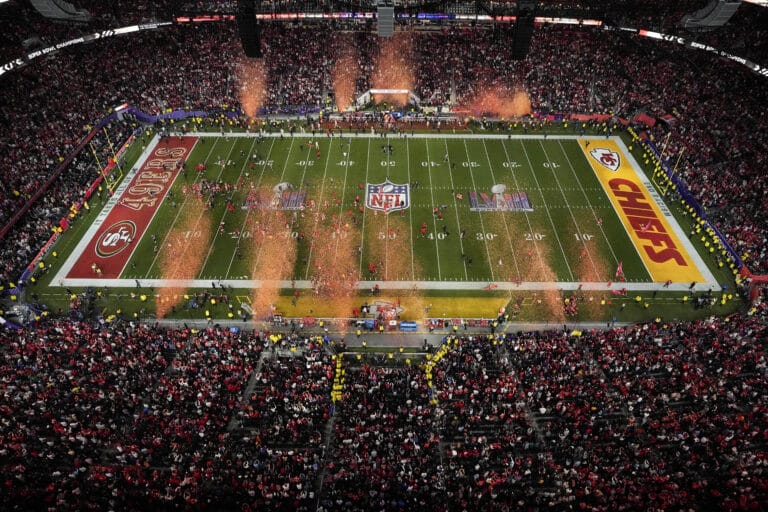 Super Bowl LIX: Zwischen Bierfluten, Millionenwetten und 1,25 Milliarden Chicken Wings [Exklusiv]