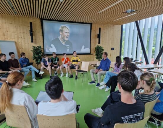 25 Jahre Universitätslehrgang Sportjournalismus: Sprungbrett in die Sportmedienwelt