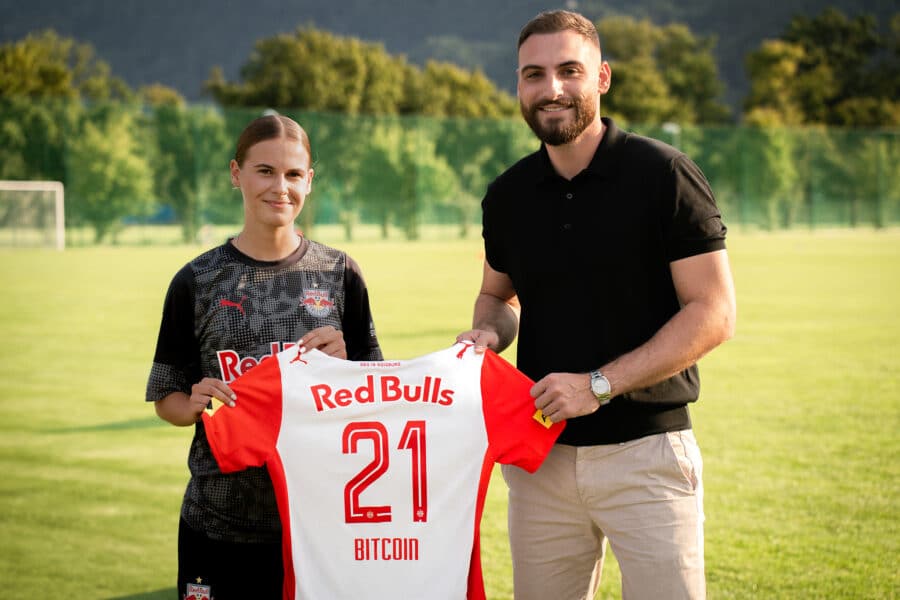 Unternehmer Daniel Winklhammer zu Gast in Folge 23 des Zwischenstopp-Podcasts: Mit 21bitcoin zum ersten Kryptosponsor des FC Red Bull Salzburg