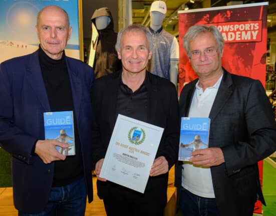 Martin Dolezal erhält SKI GUIDE AUSTRIA AWARD 2026