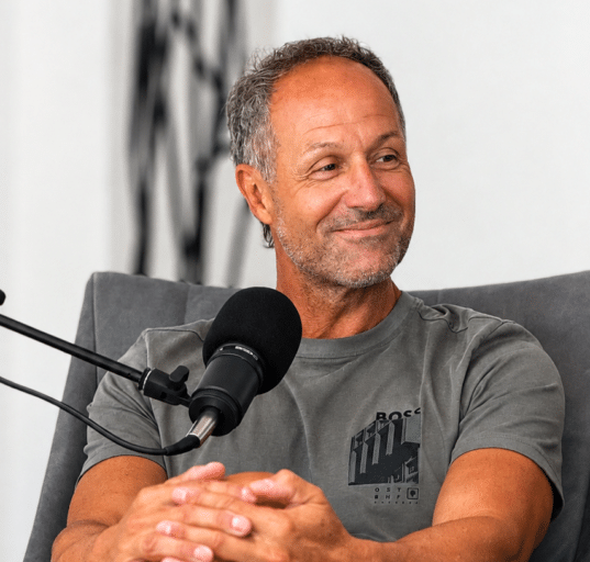 Ex-Profi, Trainer und Sportdirektor Roland Kirchler zu Gast im Zwischenstopp-Podcast: Blutige Spritzen, Pferdedressur und 3.000 Dollar im Handgepäck